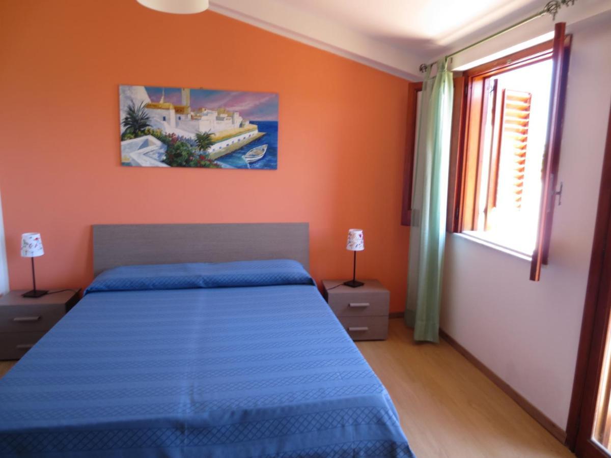 Testa Di Monaco - Basic Beach Accommodations Capo dʼOrlando Buitenkant foto